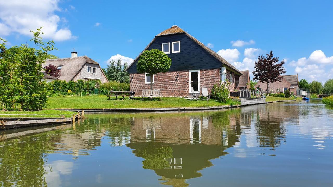 Water & Meadow Cottage In Central Holland 2A & 2C Schoonrewoerd Exterior photo